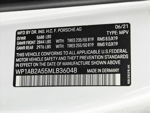 Used 2021 Porsche Macan S AWD/4WD image 26