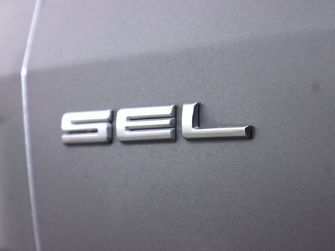 Used 2021 Ford Escape SEL AWD/4WD image 39