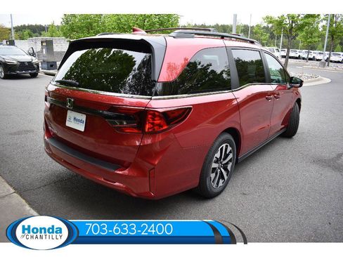 New 2026 Honda Odyssey EX-L image 7