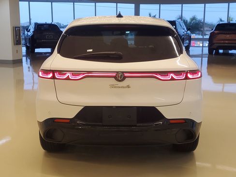 Used 2025 Alfa Romeo Tonale Base w/ Active Assist Package image 9