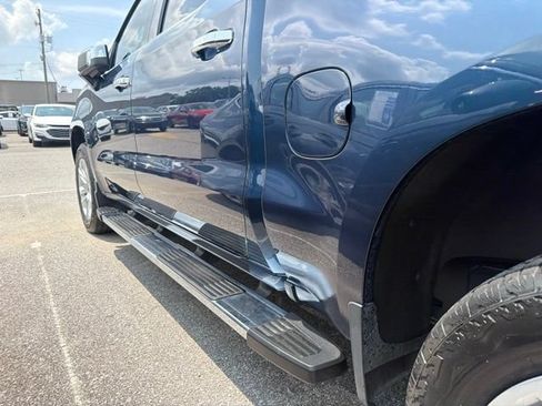 Used 2023 Chevrolet Silverado 1500 LTZ w/ Technology Package AWD/4WD image 11