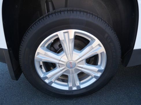 Used 2017 GMC Terrain SLE FWD image 38