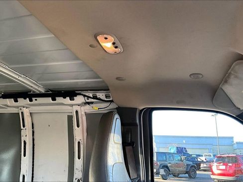 Used 2022 Chevrolet Express 2500 Work Van w/ Driver Convenience Package image 20