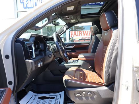 Certified 2026 GMC Sierra 1500 Denali Ultimate AWD/4WD image 14