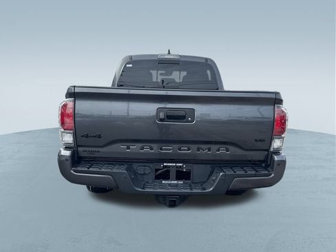 Used 2021 Toyota Tacoma Limited image 7