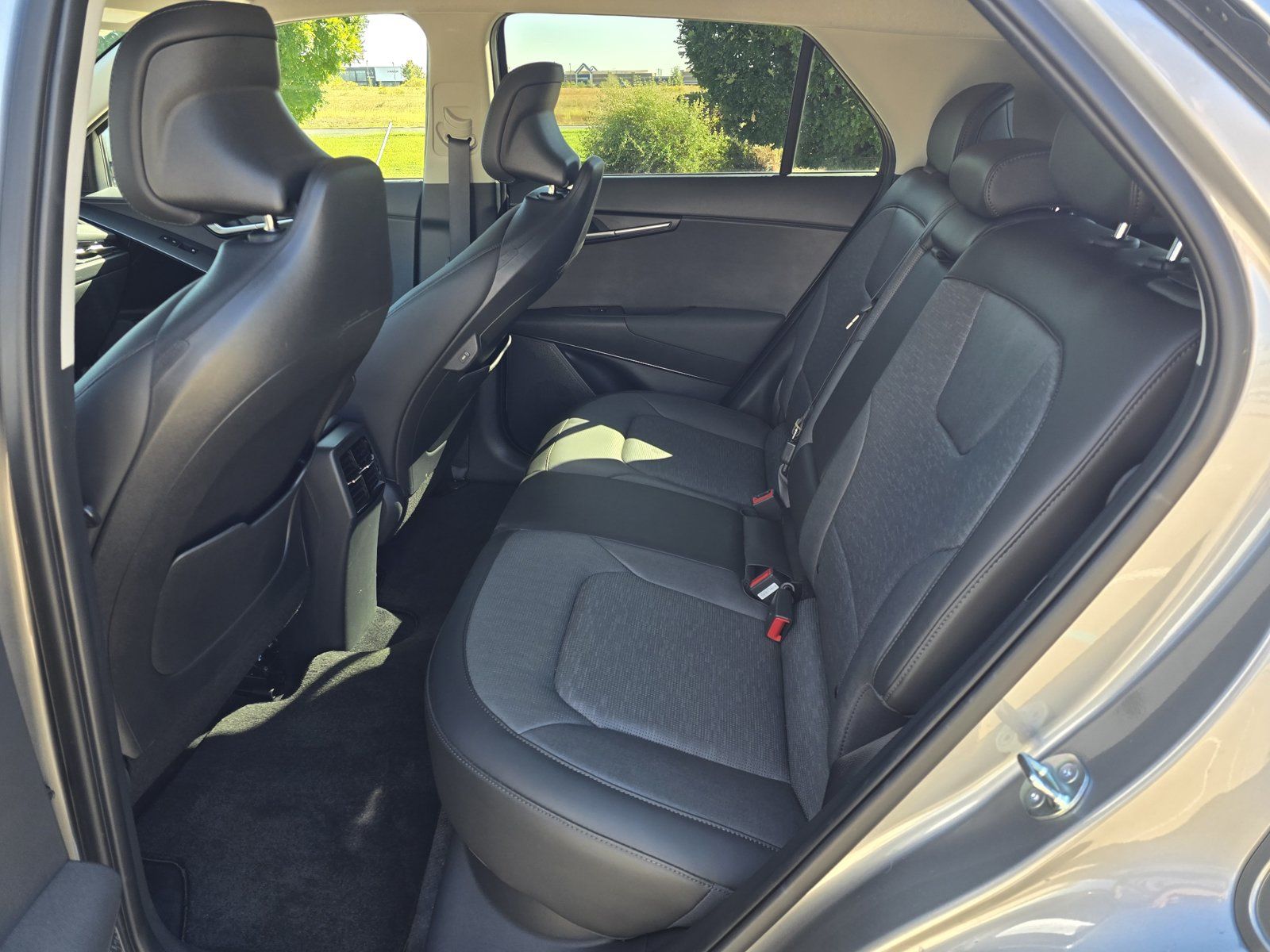 Used 2023 Kia Niro Wave FWD image 14
