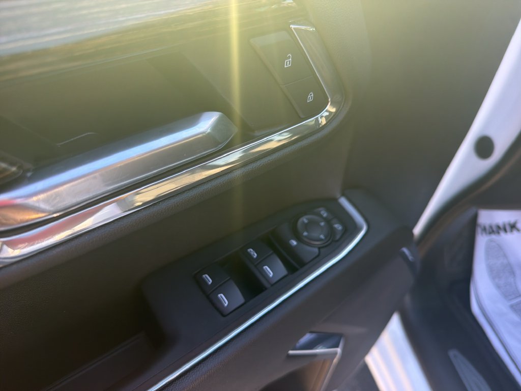 Used 2024 GMC Sierra 1500 SLE AWD/4WD image 13