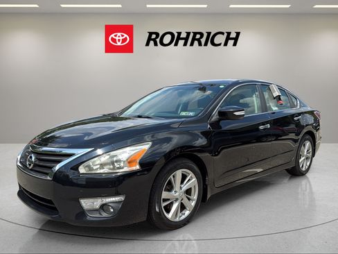 Used 2014 Nissan Altima 2.5 SL w/ Technology Package FWD image 1