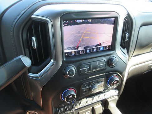 Used 2022 Chevrolet Silverado 3500 LTZ w/ LTZ Convenience Package AWD/4WD image 34