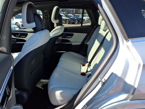 Certified 2023 Mercedes-Benz GLC 300 4MATIC image 11