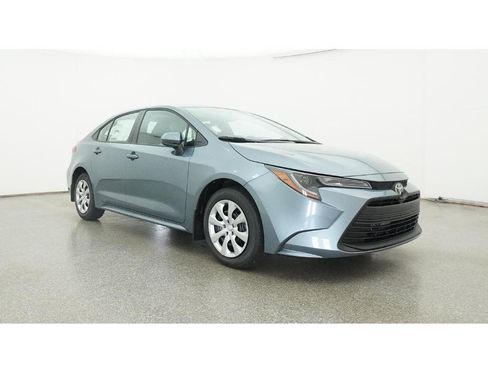 New 2026 Toyota Corolla LE image 29