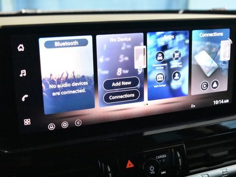 New 2026 Nissan Pathfinder SV image 8