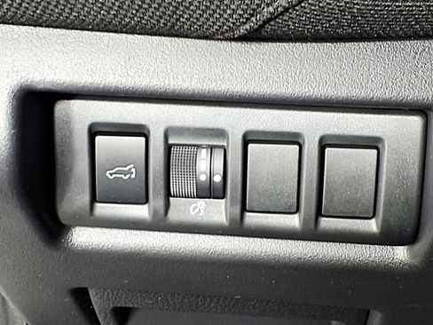 Used 2026 Subaru Outback Premium AWD/4WD image 16