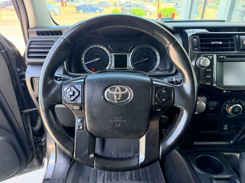 Used 2016 Toyota 4Runner TRD Pro AWD/4WD image 17