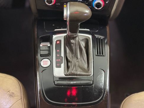 Used 2016 Audi A4 2.0T Premium w/ Convenience Plus Package image 17