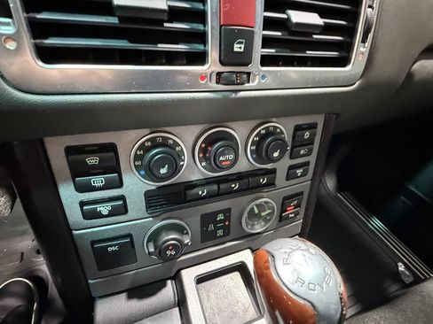 Used 2005 Land Rover Range Rover HSE AWD/4WD image 39
