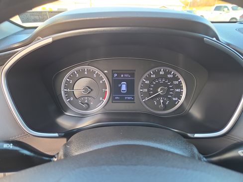 Used 2019 Hyundai Santa Fe SE image 24