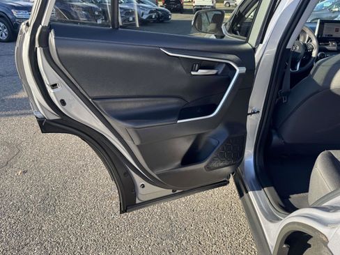 Certified 2023 Toyota RAV4 XLE image 21