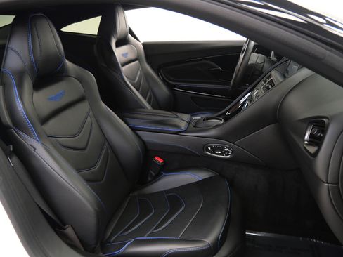 Used 2020 Aston Martin DBS Superleggera RWD image 26