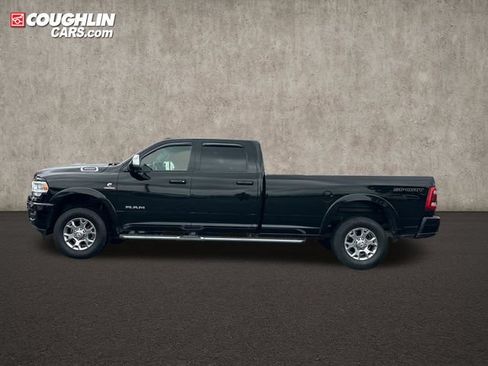 Used 2021 RAM 3500 Laramie AWD/4WD image 5