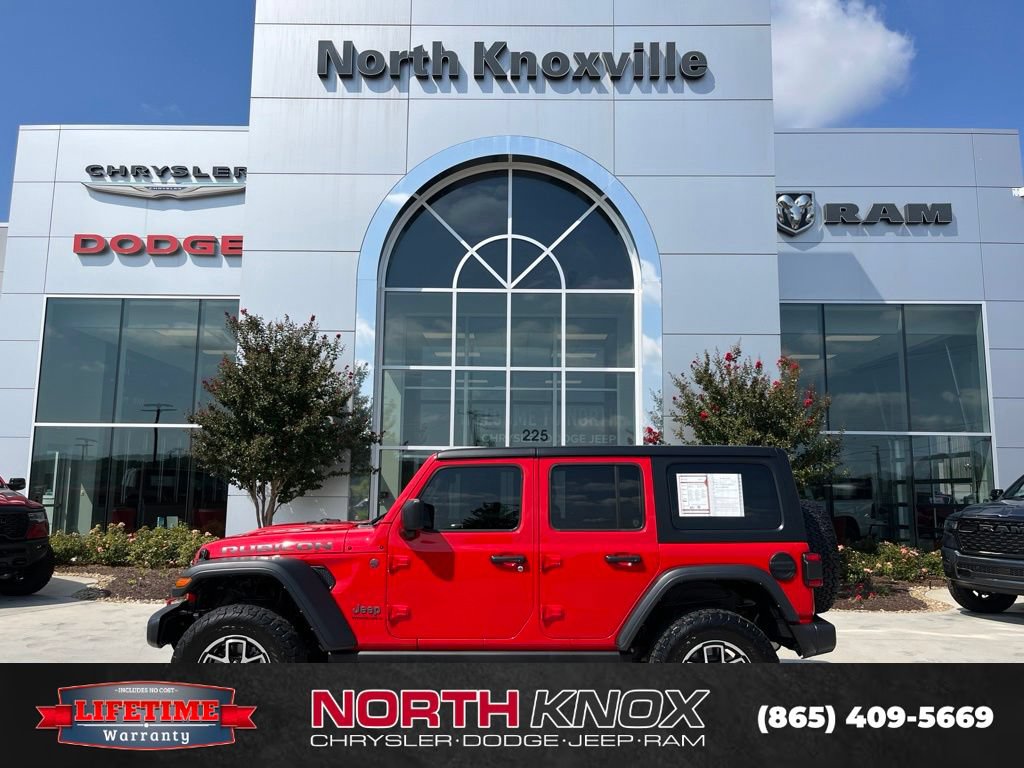 Used 2025 Jeep Wrangler Unlimited Rubicon AWD/4WD image 2