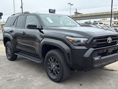 Used 2025 Toyota 4Runner SR5 image 3
