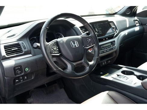 Used 2024 Honda Passport EX-L image 10