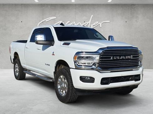 Used 2024 RAM 2500 Laramie AWD/4WD image 2