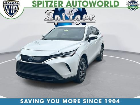 Used 2023 Toyota Venza LE AWD/4WD image 4