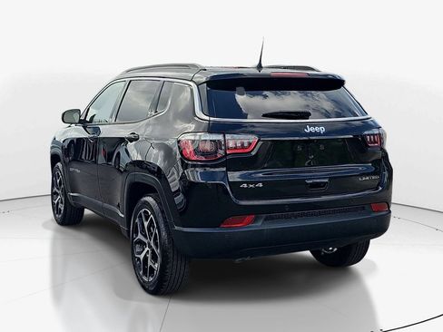 Used 2025 Jeep Compass Limited AWD/4WD image 8