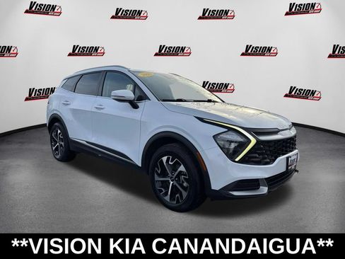 Used 2023 Kia Sportage EX AWD/4WD image 3