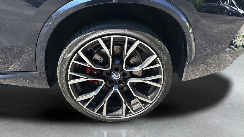 Used 2022 BMW X5 M w/ Competition Package 2 AWD/4WD image 15
