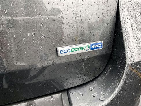 Certified 2020 Ford Explorer XLT image 7