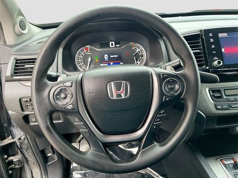 Used 2022 Honda Ridgeline Sport image 11