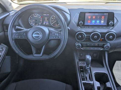 Used 2025 Nissan Sentra S image 29