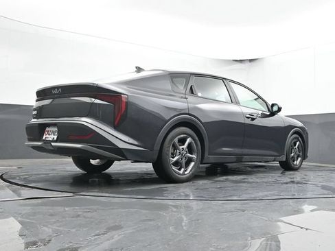 Used 2025 Kia K4 FWD image 42