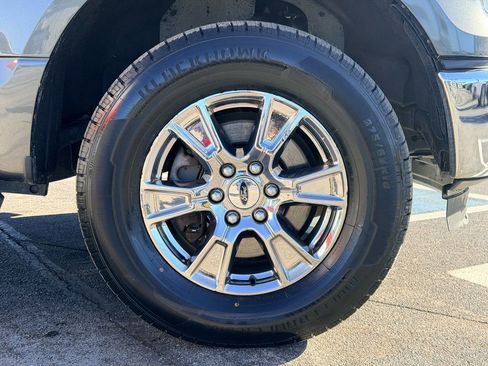 Used 2016 Ford F150 XLT w/ Equipment Group 302A Luxury image 26