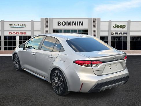 Used 2022 Toyota Corolla SE image 4