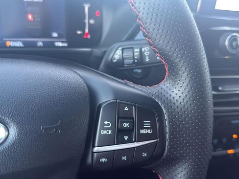 Used 2025 Ford Escape ST-Line AWD/4WD image 6