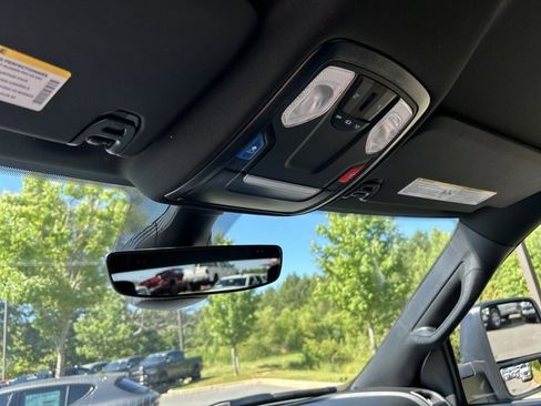 Used 2024 RAM 2500 Tradesman w/ Chrome Appearance Group image 30