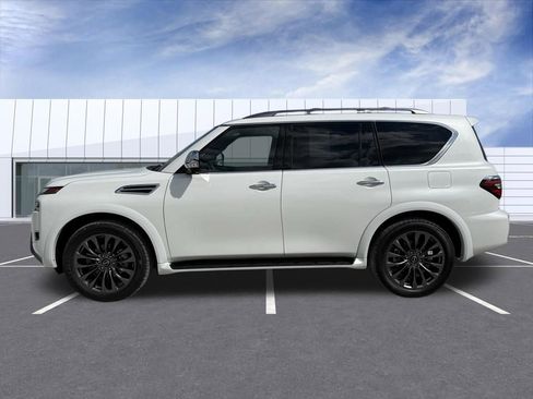Used 2024 Nissan Armada Platinum w/ Cargo Package image 5