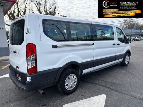Used 2022 Ford Transit 350 XLT RWD image 7