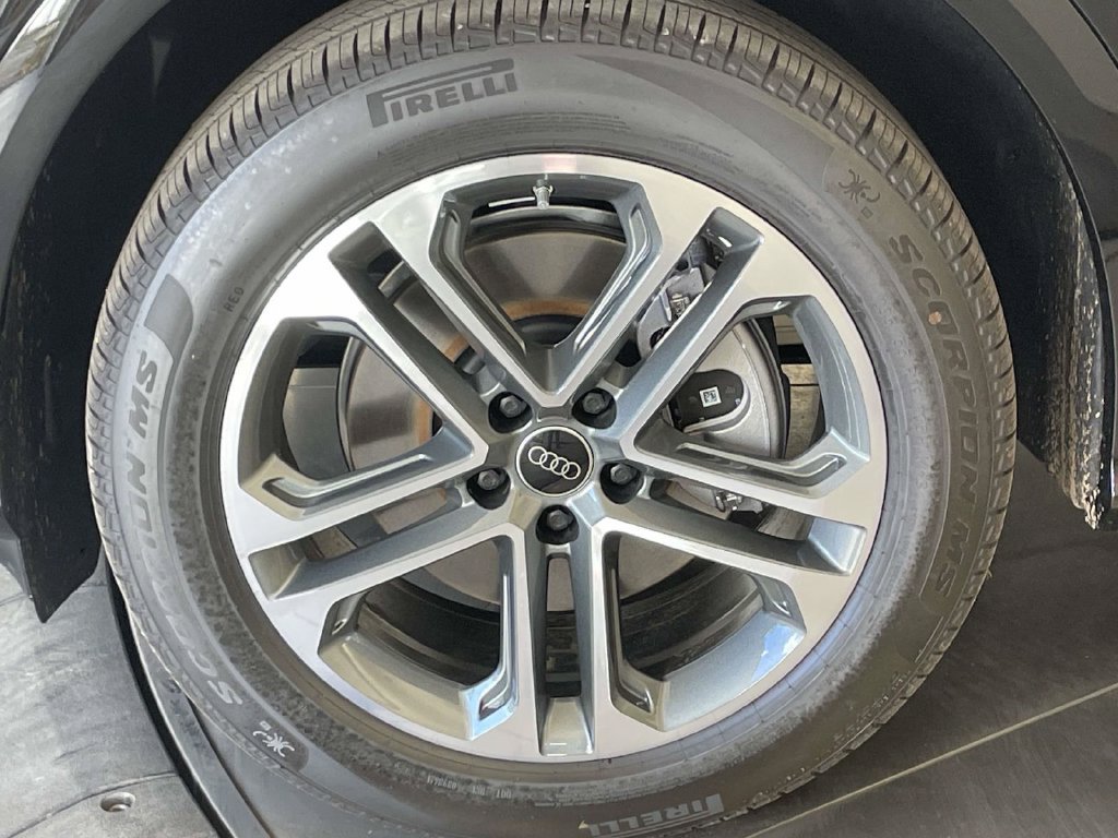 New 2026 Audi Q5 2.0T AWD/4WD image 11