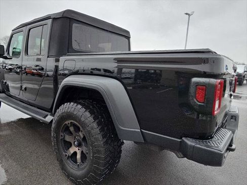 Used 2020 Jeep Gladiator Sport w/ Quick Order Package 24S image 7