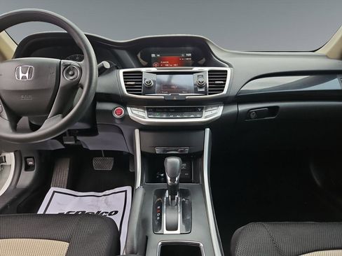 Used 2014 Honda Accord EX image 11
