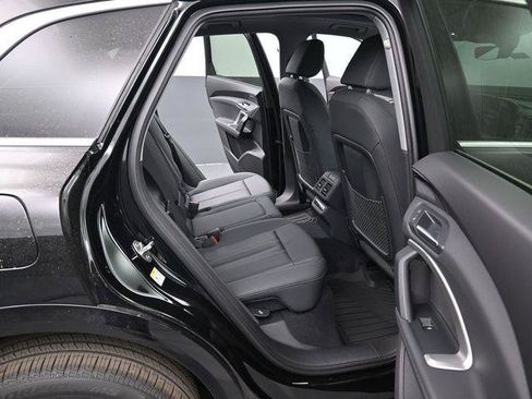 Used 2025 Audi Q5 Premium w/ Convenience Package AWD/4WD image 13
