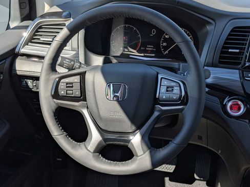 New 2026 Honda Odyssey Elite image 17