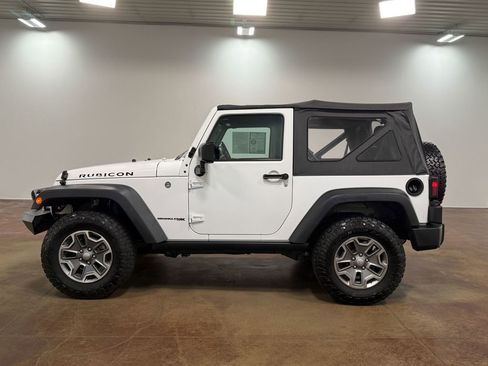 Used 2018 Jeep Wrangler Rubicon w/ Trailer Tow Group AWD/4WD image 25