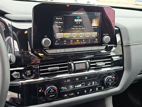 New 2025 Nissan Pathfinder Rock Creek image 11