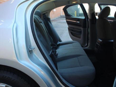 Used 2009 Dodge Charger SXT RWD image 9